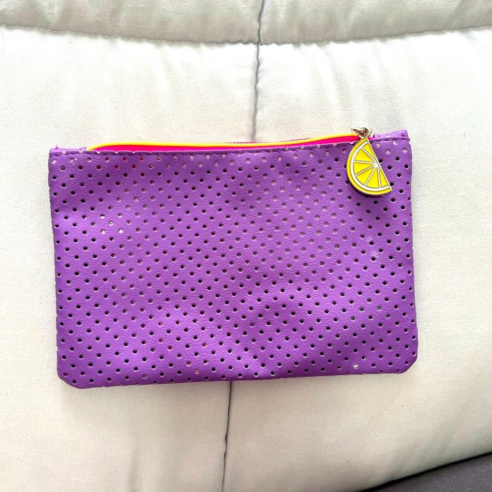 Ipsy make up bag